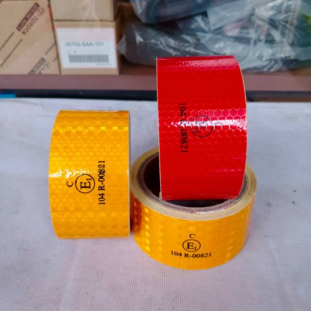 SKOTLET STIKER PEMANTUL CAHAYA MOBIL BOX HARGA 1ROLL