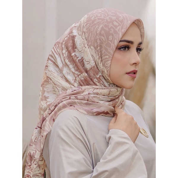 Buttonscarves Farsha Misty Rose - Preloved