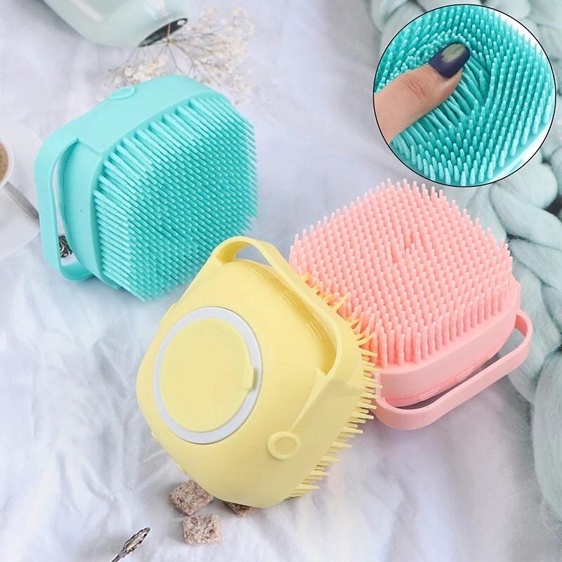 Sikat Mandi Bahan Silikon Lembut Sikat Badan Kepala Shower Brush Silicone Dispenser Sabun &amp; Shampoo F869