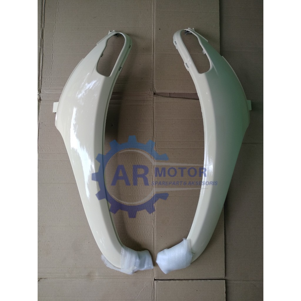 SAYAP KANAN KIRI SCOOPY FI 2013 - 2016 CREAM