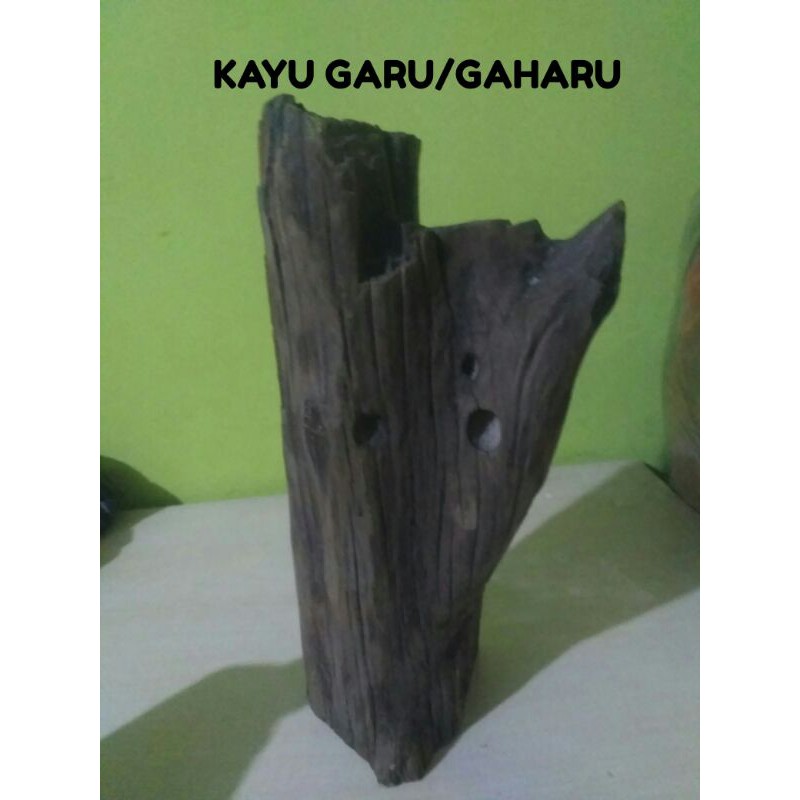 Kayu Garu/Gaharu Batangan 1.7Kg Kalimantan