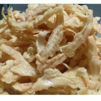 

Keripik kelapa 200 gr gurih, renyah dan enak/ cemilan kekinian gurih yang cocok untuk keluarga sehat