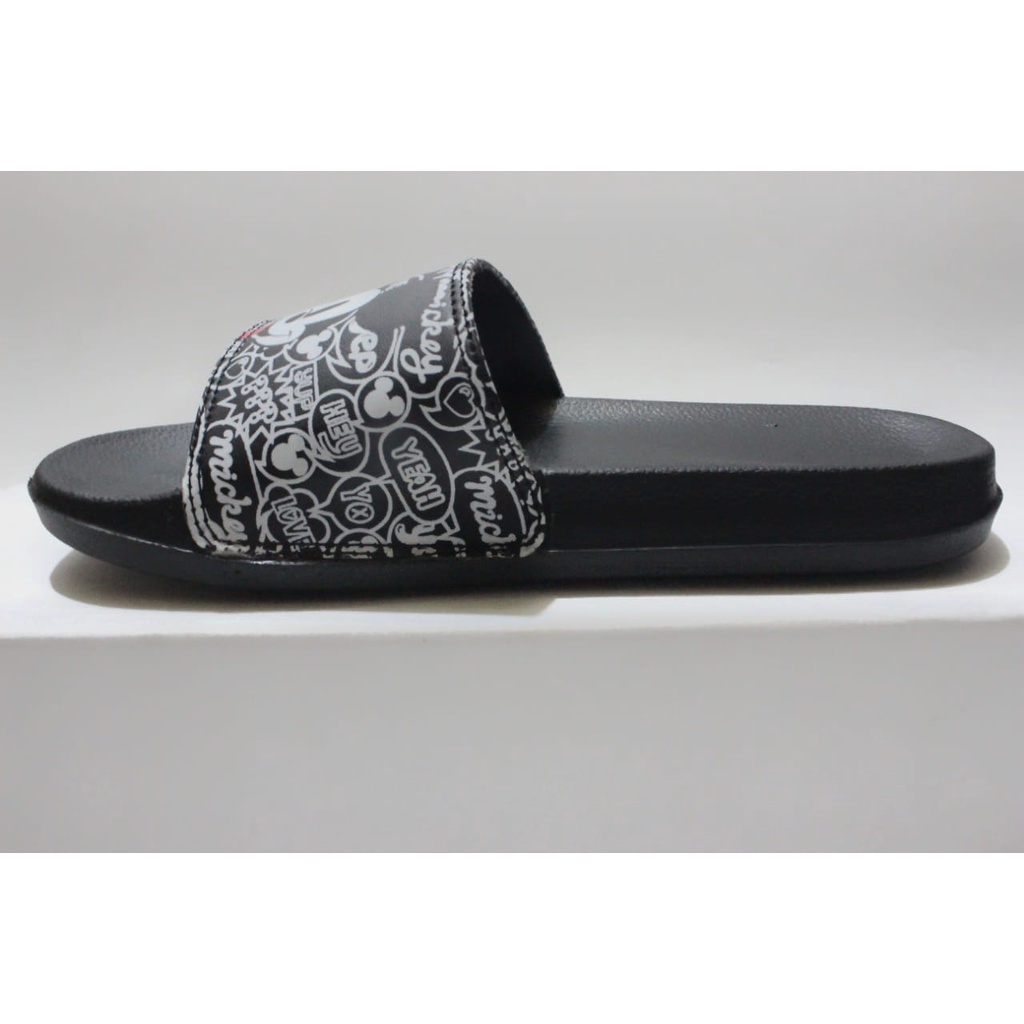 sandal slop pria wanita terbaru sandal slop anti licin sendal slop slide terlaris sendal slop hitam