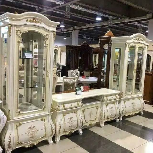 lemari hias jati jepara lemari kristal