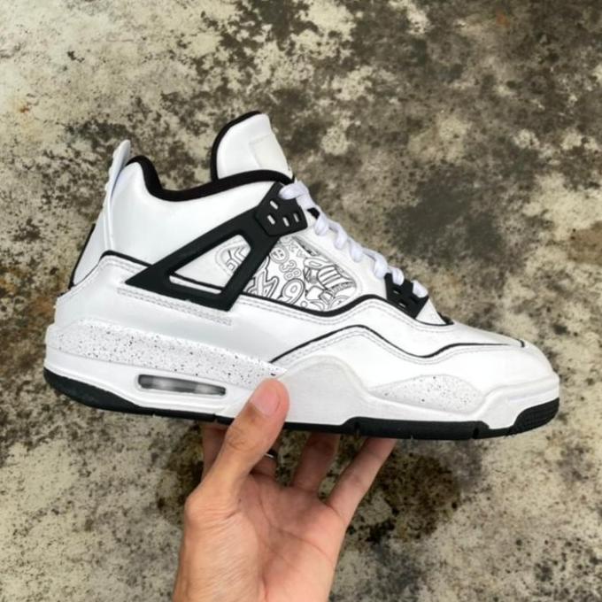 jordan 4s gs