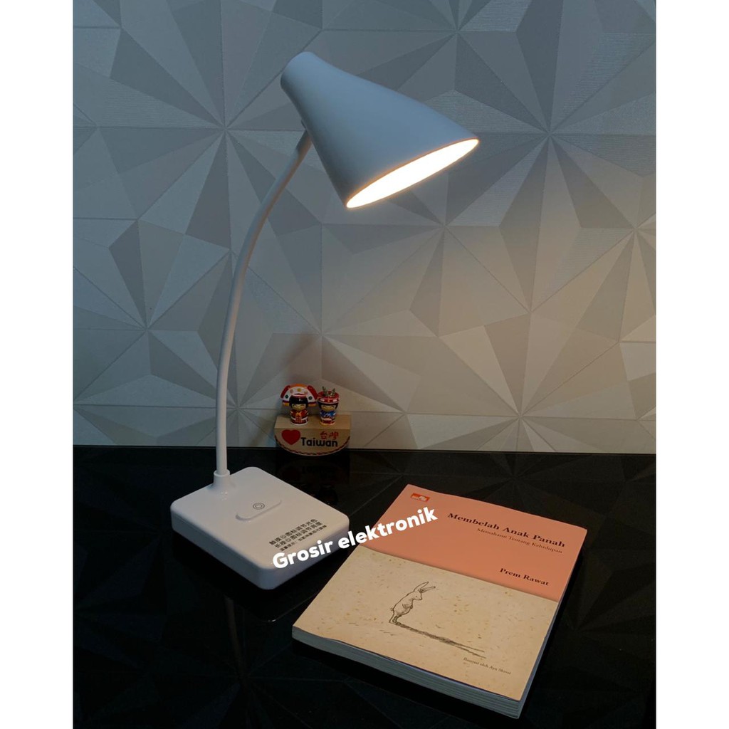 Lampu Meja Belajar Desk Lamp LED Warm White Kuning Putih Dekorasi Ruang Ruangan Kantor 3 in 1 1904