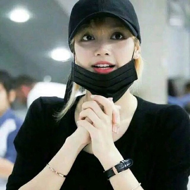 TEBAL Masker Penutup Mulut Anti Debu Warna Hitam . Black Mask korea . Earloop medis KPOP