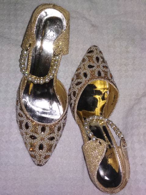 Heels Bartier Mutiara Cantik