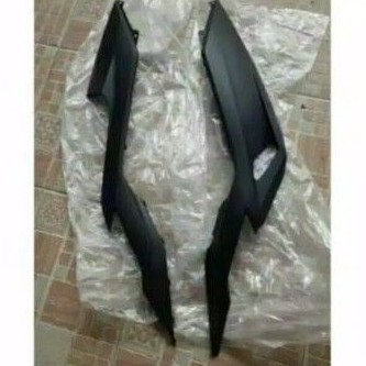dek kolong samping Vario 150 new hitam