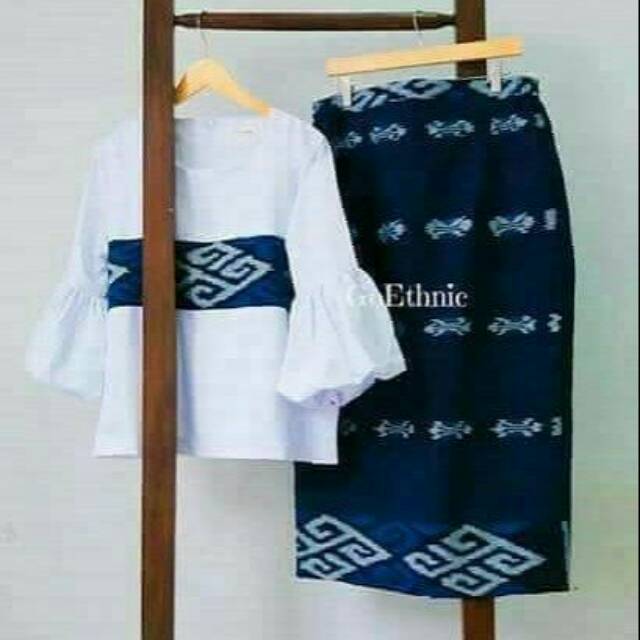 BLUS ROK TENUN IKAT Handmade 627C