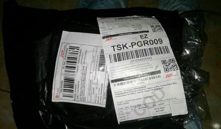 Batik Couple Keluarga Sania Ruffle Ori Ndoro Kupu Putih Pakaian Sarimbit Anak Dan Dewasa