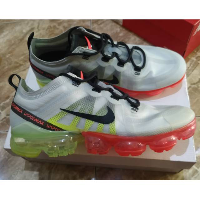 NIKE AIR VAPORMAX 2019