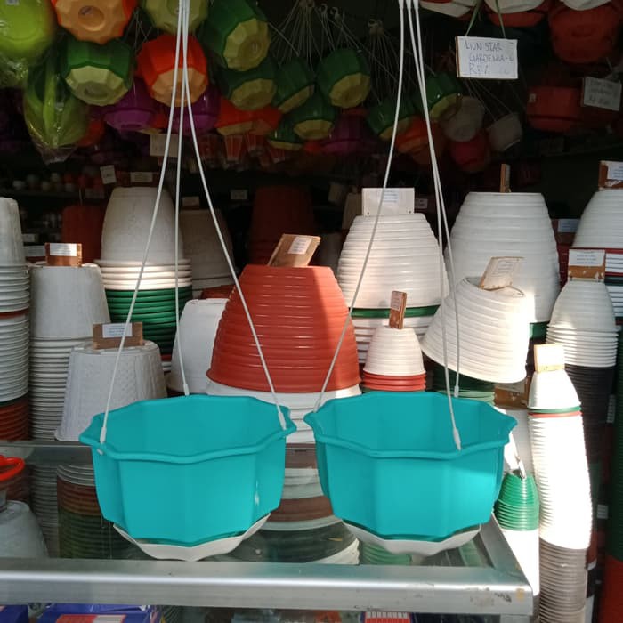 Jual Pot Bunga Gantung Enoki 8 warna biru Berkualitas