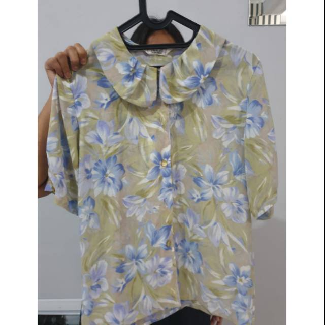 Blouse vintage bunga bunga