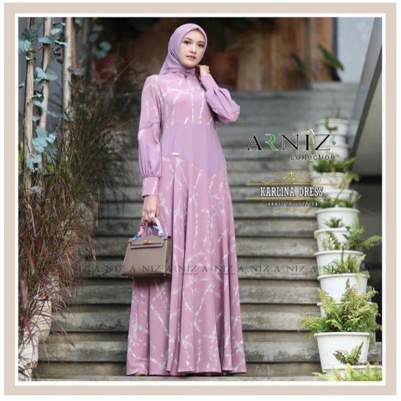 Karlina set segi empat by arniz