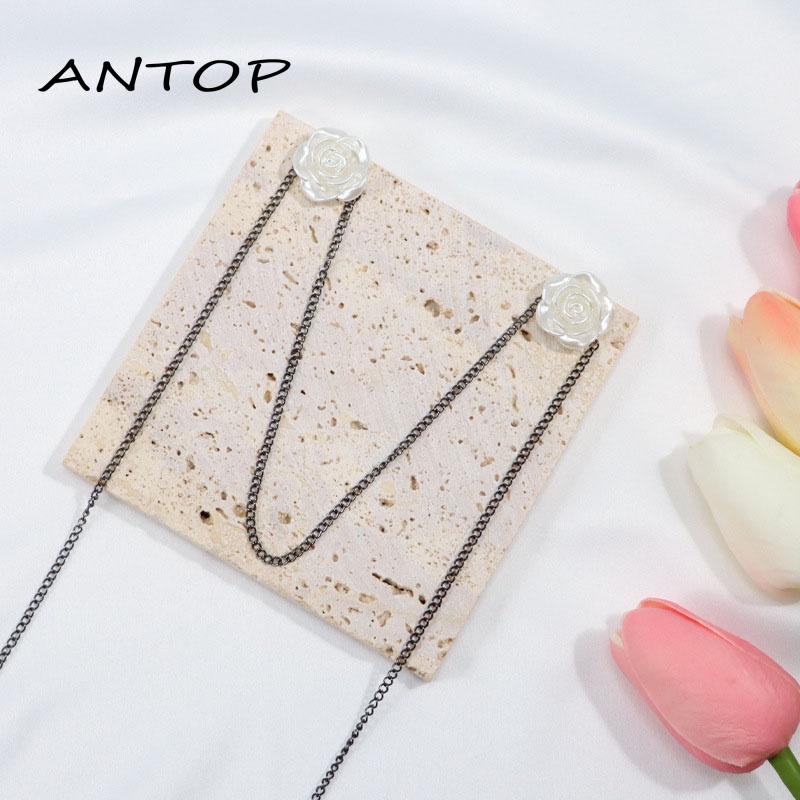 Kalung Rantai Dengan Liontin Topeng Bunga Retro Anti Jatuh Untuk Wanita