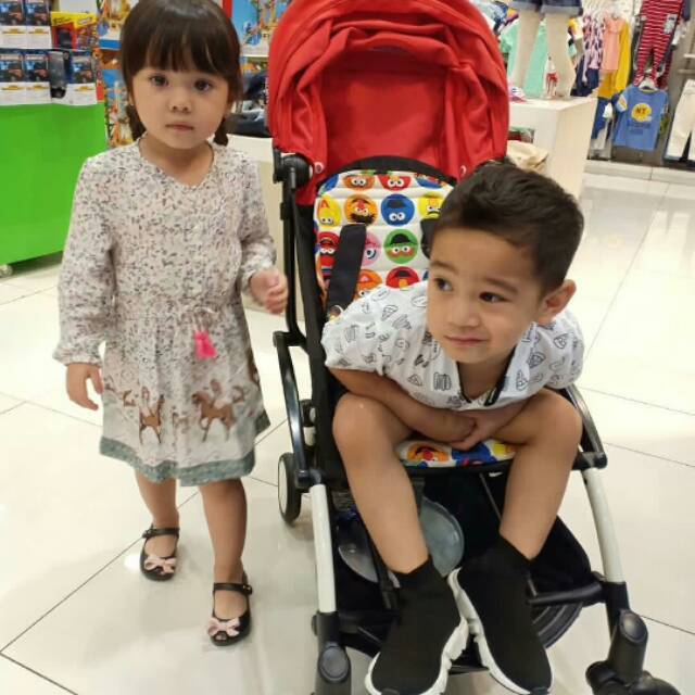 Sepatu Balenciaga Anak