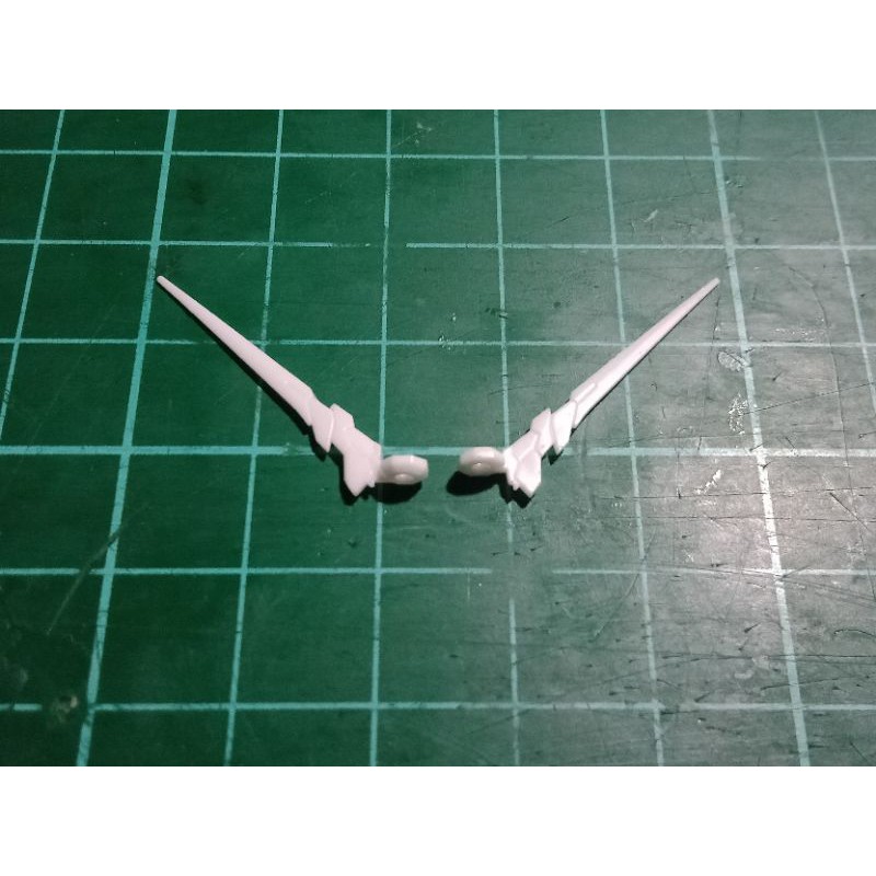 Gundam RG Unicorn V-Fin Part C14-C15