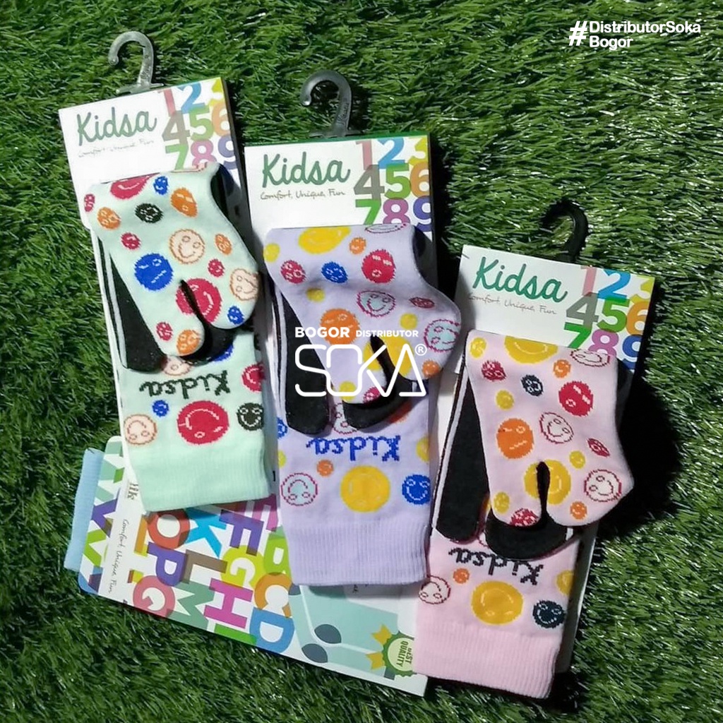 Kanik Kidsa Motif Smile - Kaos Kaki Anak Jempol Telapak Hitam