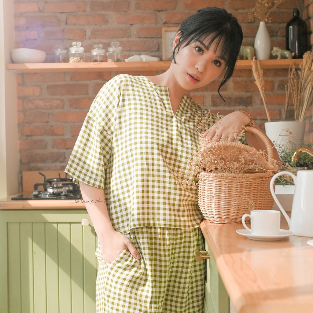 Laluna x Makar Spring Field Short Pants