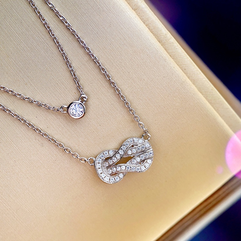 8-Word Infinite Double-Layer Stacked 18K Gold Vachette Clasp Necklace