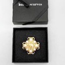 Buttonscarves Royale Brooch