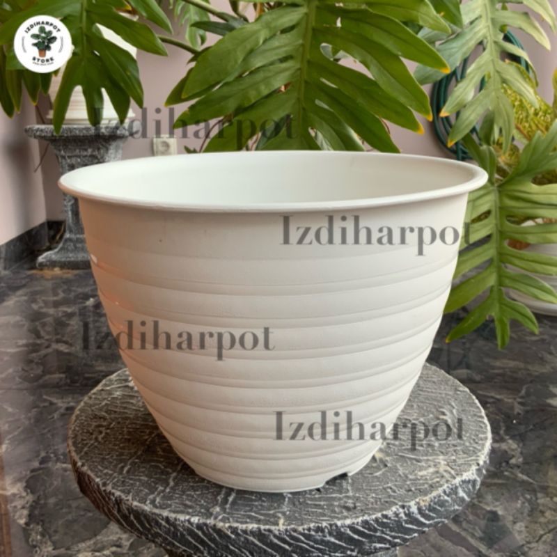 pot bunga tanaman mdn putih 27cm model tawon - MDN 27 PUTIH