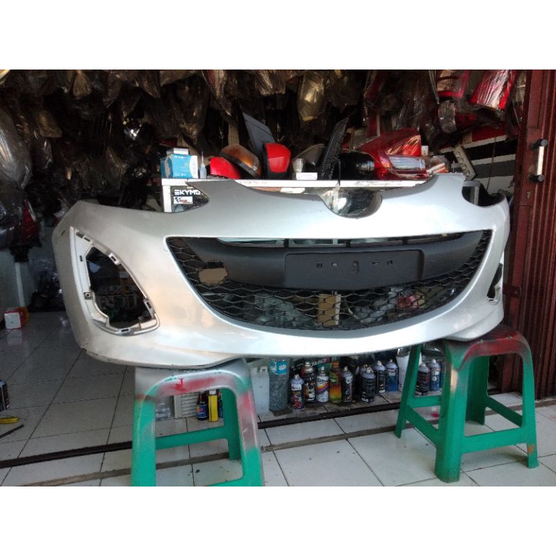 Bemper Depan Mazda 2 Tipe R