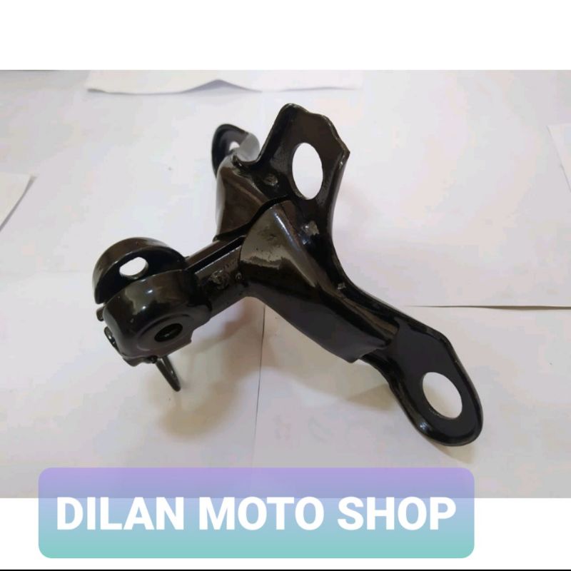 Pangkon dudukan stang yamaha fizr f1zr force1zr vega lama