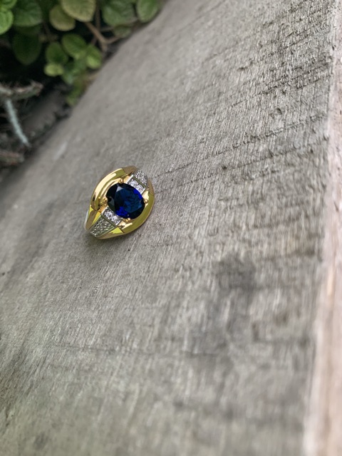 Cincin Batu Royal Blue Safir Cutting Mewah Elegan Minimalis Gold Filled