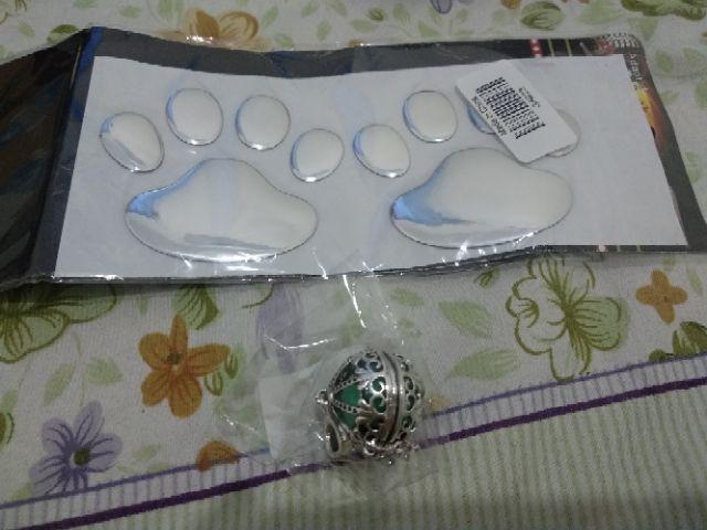 Kalung Diffuser Minyak Esensial Wangi Hollow Warna Silver Untuk Wanita