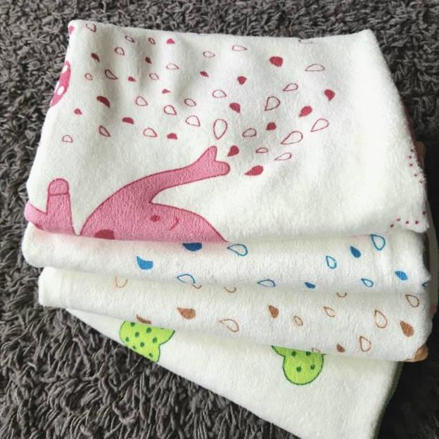 HANDUK BAYI SWEET HANDUK LEMBUT HANDUK MANDI BAYI MURAHHHH...,,,,,