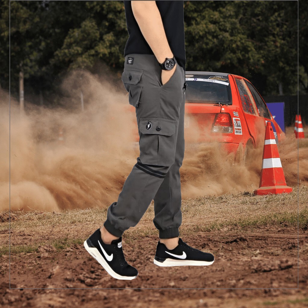 Celana Jogger Cargo dengan Strip 2