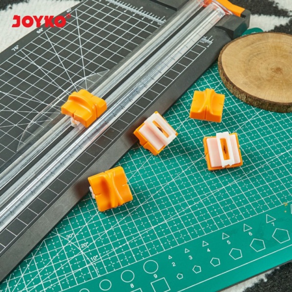 

Jual perkakas Joyko PAPER CUTTER REFILL For PC-1637 BLADE REFILL PC-163 Murah