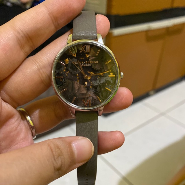 Jam tangan Olivia burton