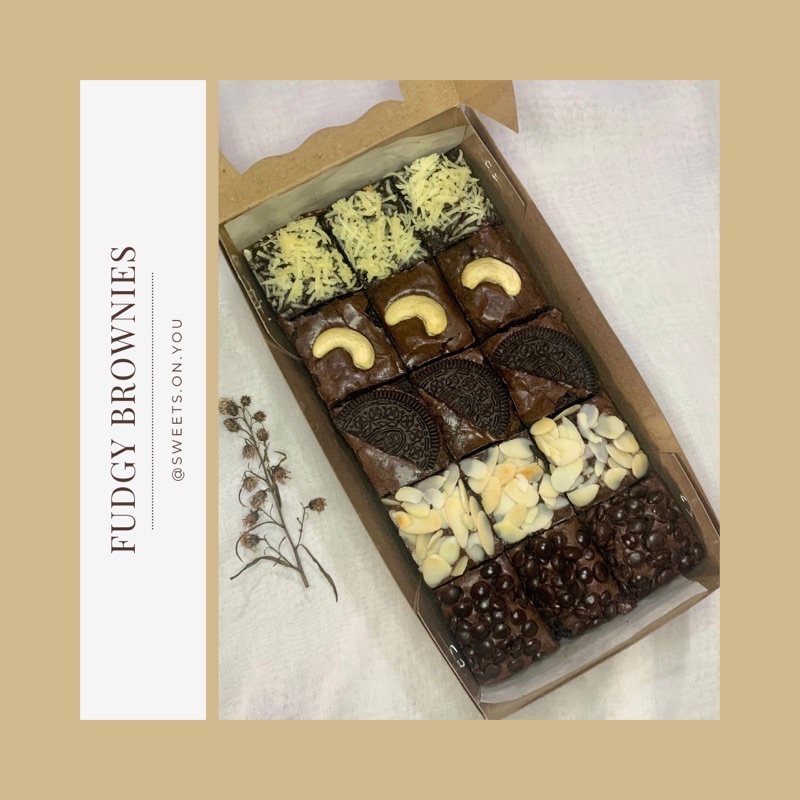 

Brownies Sekat Shinee Crust | Ukuran 20x10 By Sweets On You