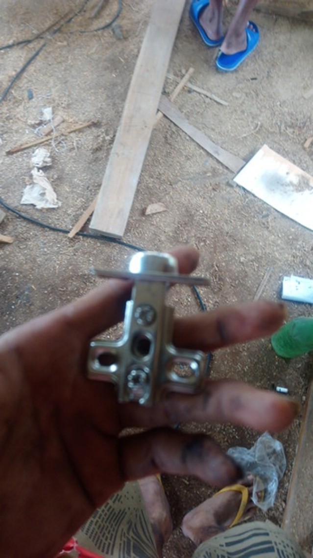 Engsel Sendok Mini/engsel Pintu Lemari Kecil Huben.. Perpasang Engsel Pintu Lemari Kecil