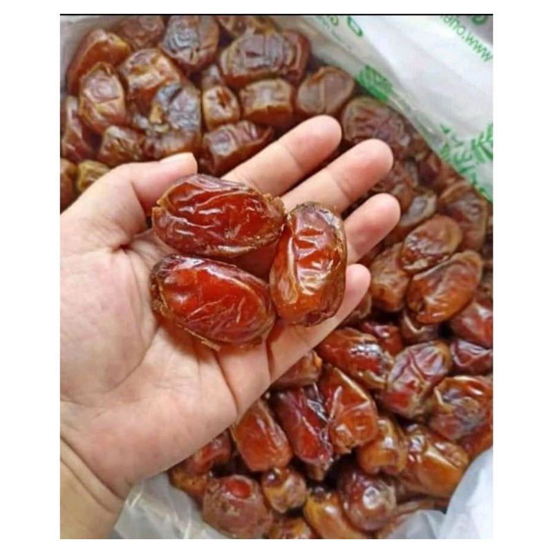 

kurma mesir madu