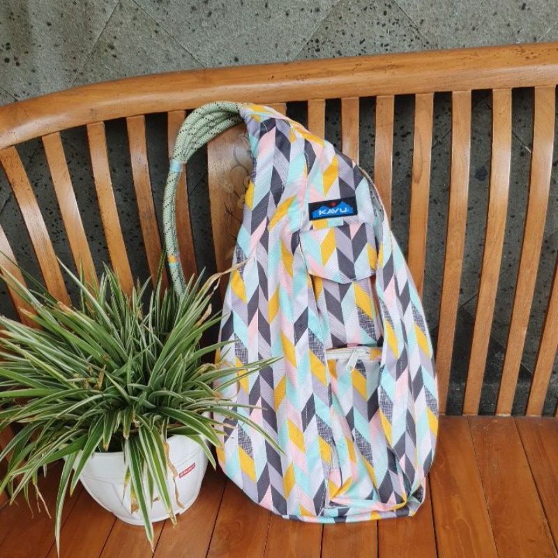 crossbody kavu original
