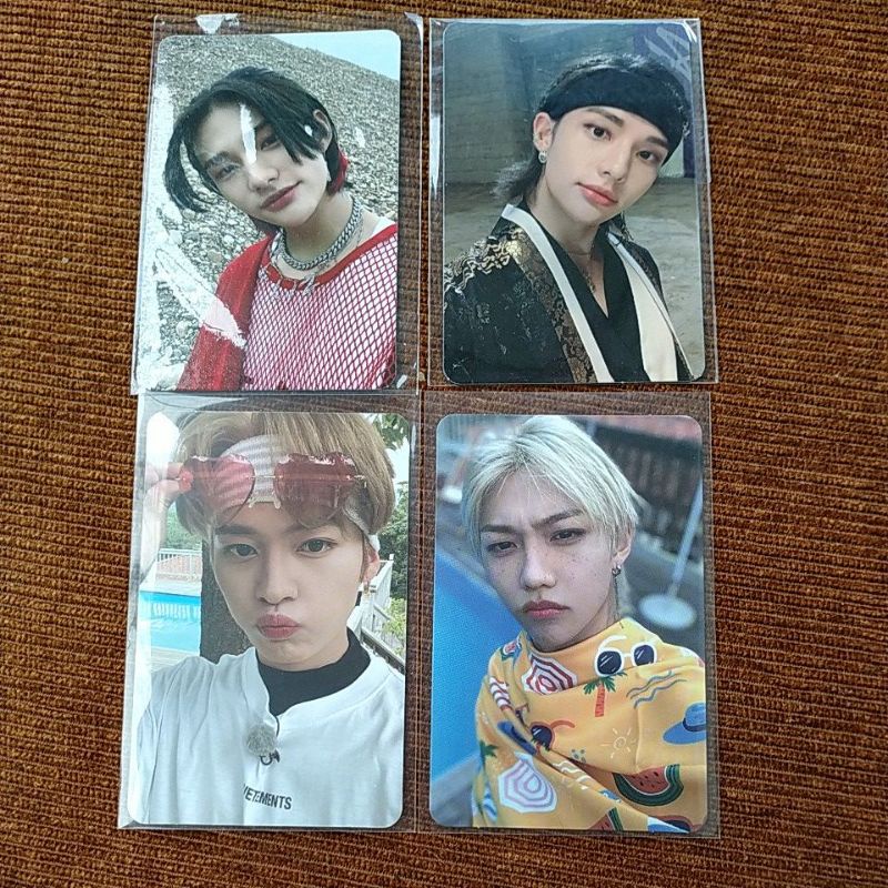 PC NOEASY HYUNJIN LEE KNOW FELIX CONCEPT HANBOK MERAH DS