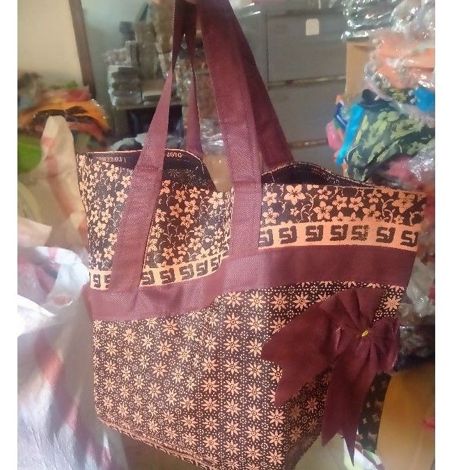 tas hajatan batik mewah spunbond 22( ESM)
