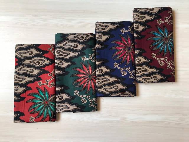 Kain Batik Kain Jarik Kain Kebaya Kain Batik Motif Mega Mendung