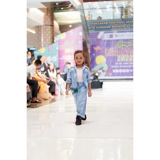 Baju Fashion Show Prelove Casual jeans Murah Baju Anak