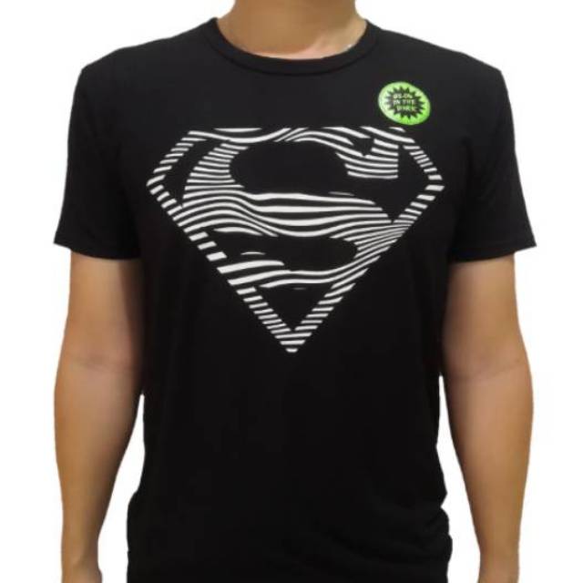 Kaos Pria Superman Zebra Glow in the dark Superhero Tshirt Big Size Jumbo M-XXXL Rhymes Impor