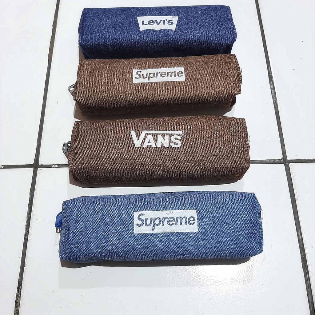 

Kotak Pensil/Tempat Pensil JEANS JNS 701