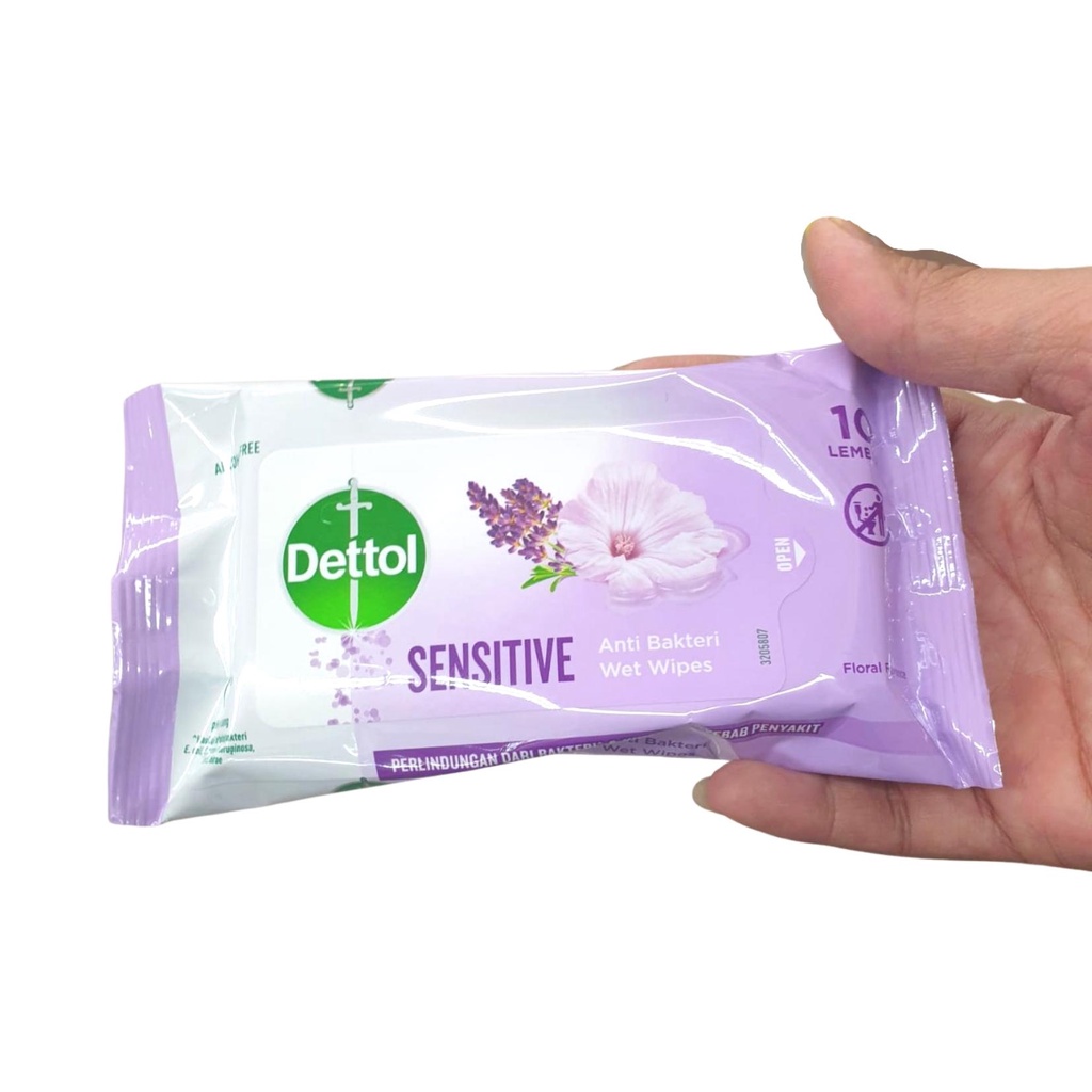 Dettol Wet Wipes Sensitive Tisu Basah isi 10 lembar Anti Bakteri