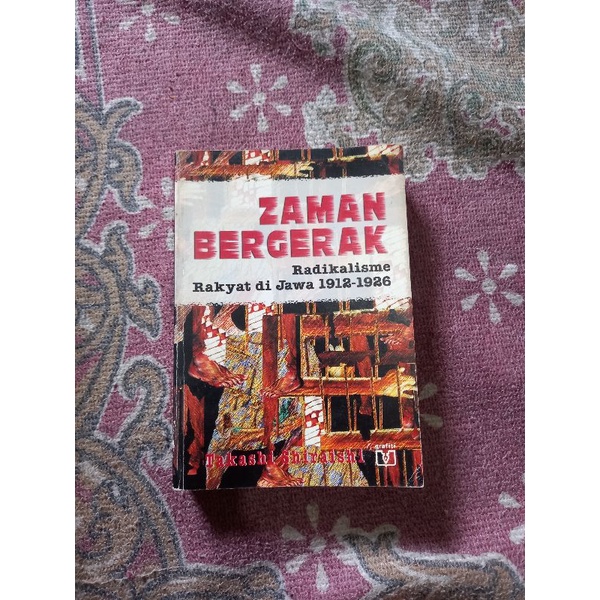 ZAMAN BERGERAK - TAKASHI SHIRAISHI