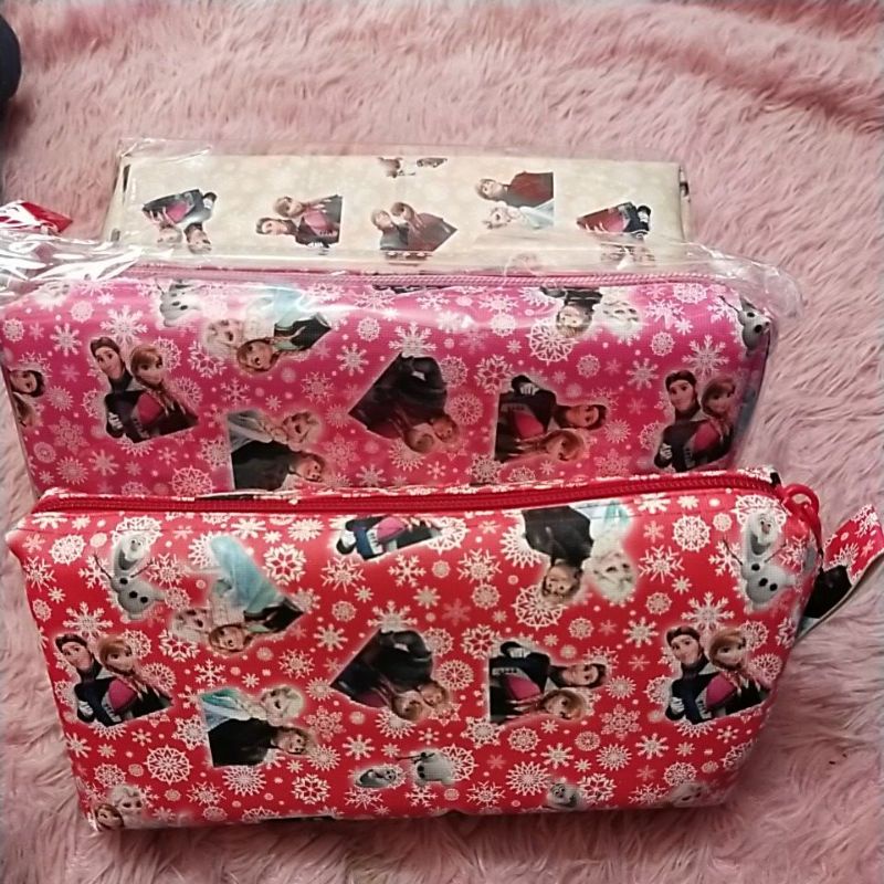 

dompet pensil frozen