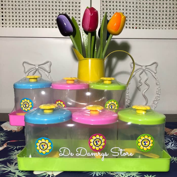

Tempat Bumbu 1Set 3 Pcs Besar dengan Sendok Plastik Tantos