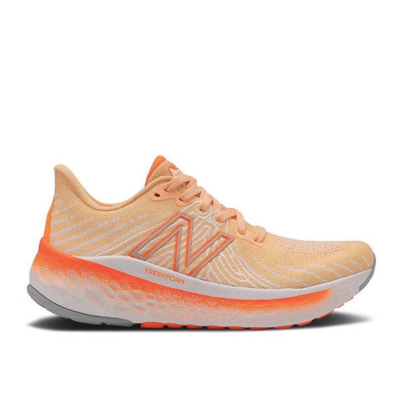 north balance running shoes